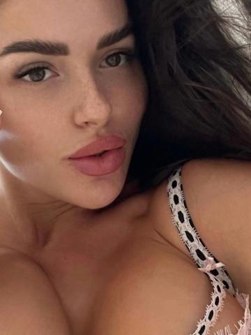 Индивидуалка Викуля Фотография 3